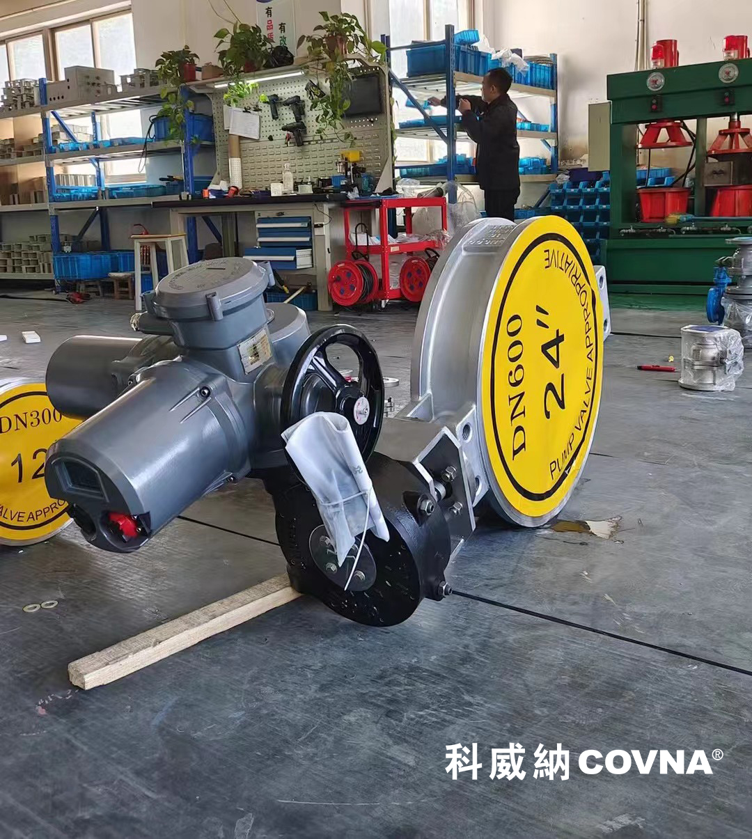 DN600電動多回轉(zhuǎn)凸耳蝶閥，大尺寸蝶閥出貨